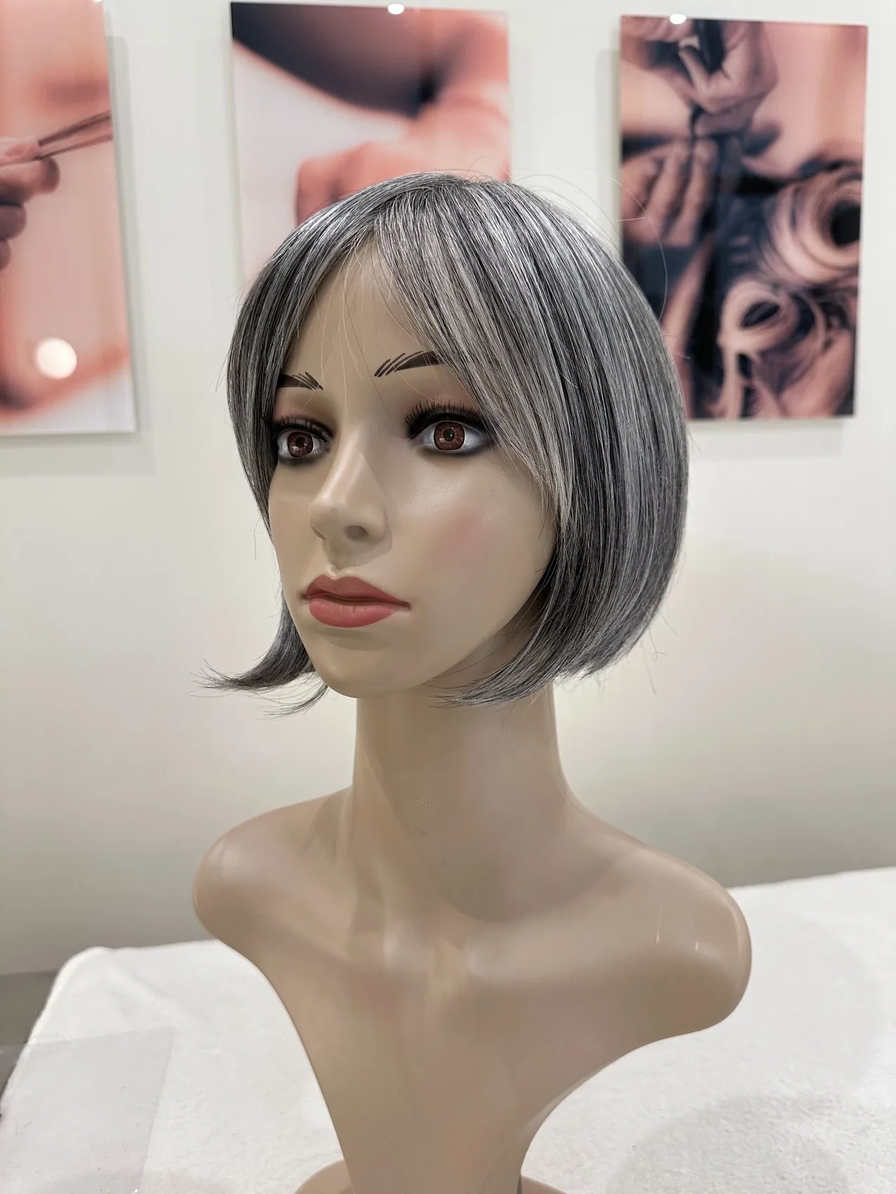 Prothèse capillaire, carré gris poivre et sel